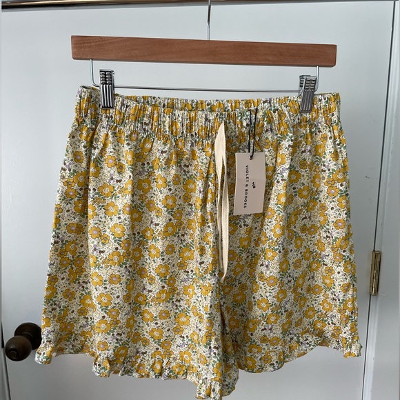 Spring Lounge Shorts - Picture 2 of 2